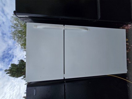 Refurbished Whirlpool Refrigerator $429